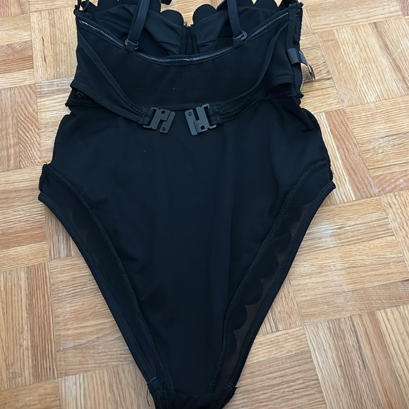 ASOS. NWOT - Picture 6 of 7